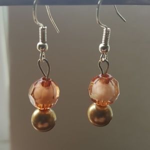 💎Golden 🍑 💎Statement Earrings 💎💛